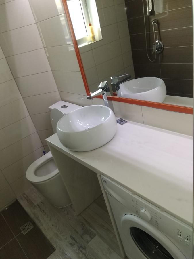 Tirana City Center Apartment Bagian luar foto